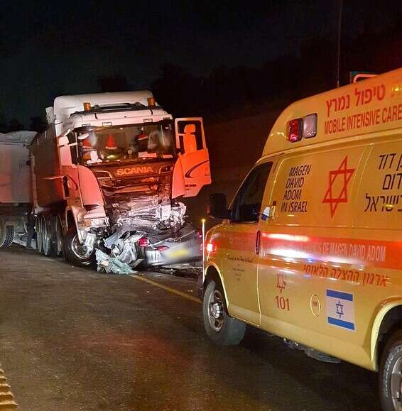 זירת התאונה בכביש 79 // צילום: תיעוד מבצעי מד"א